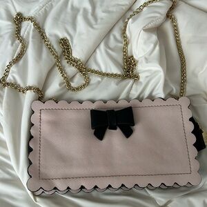 Betsey Johnson Light Pink Big Bow Zipper with gold chain